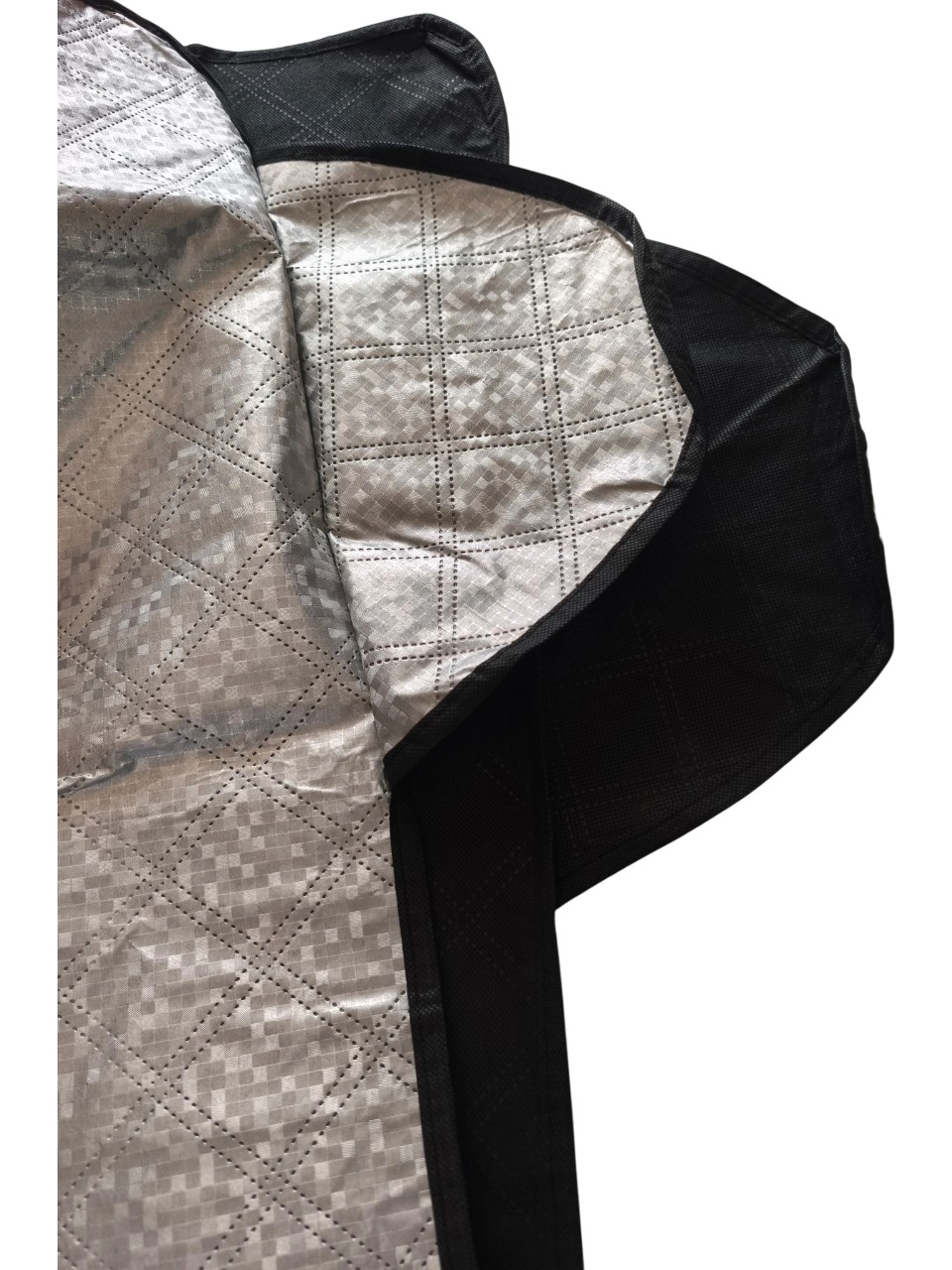 Kışlık Otomobil Araç Ön Cam Koruyucu Kar Buz Önleyici Katmanlı 150x96 Cm