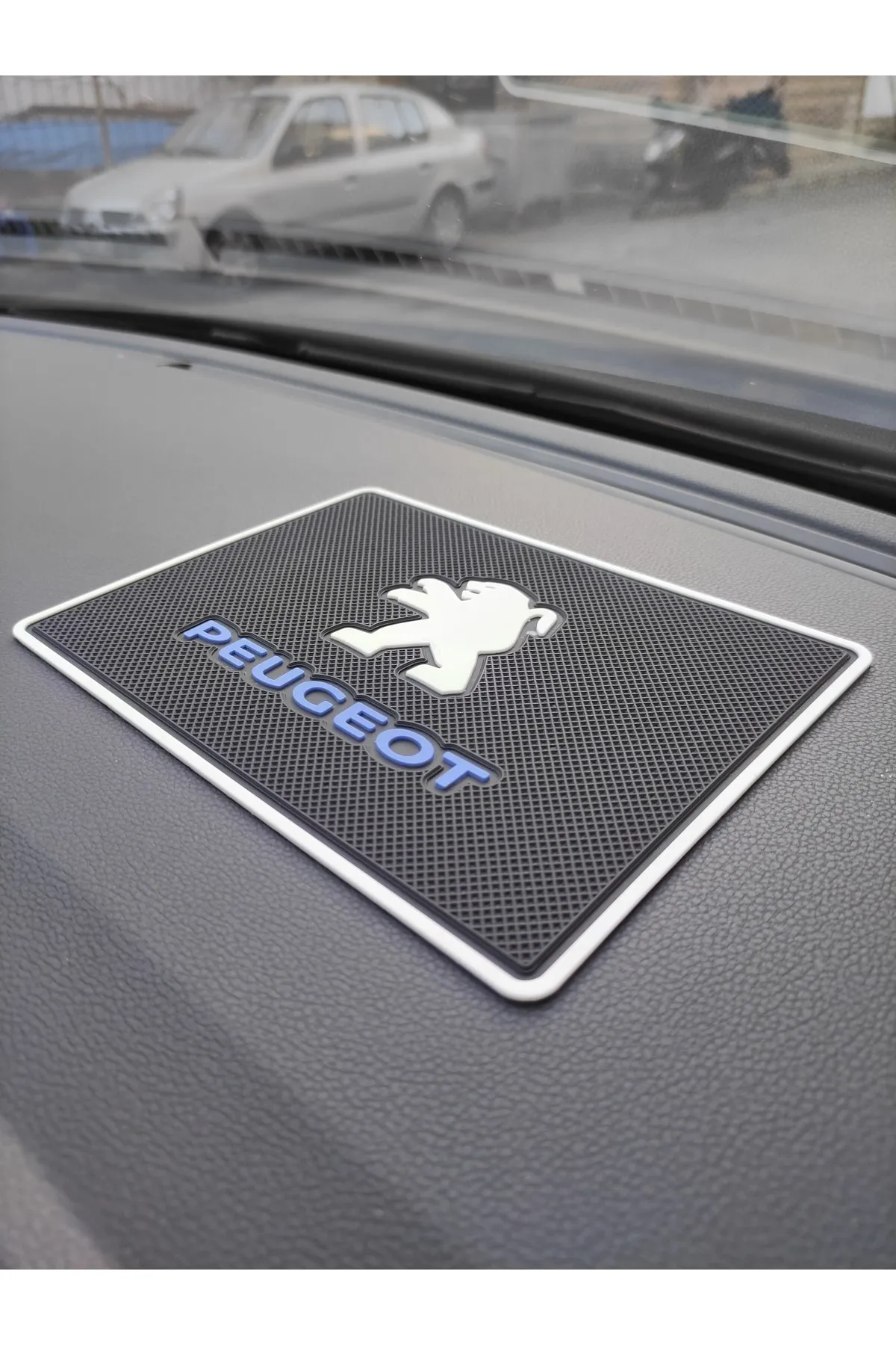 Peugeot%20Kaymaz%20Torpido%20Pedi%20-%20Peugeot%20Kaydırmaz%20Ped%20-%20Peugeot%20Ped