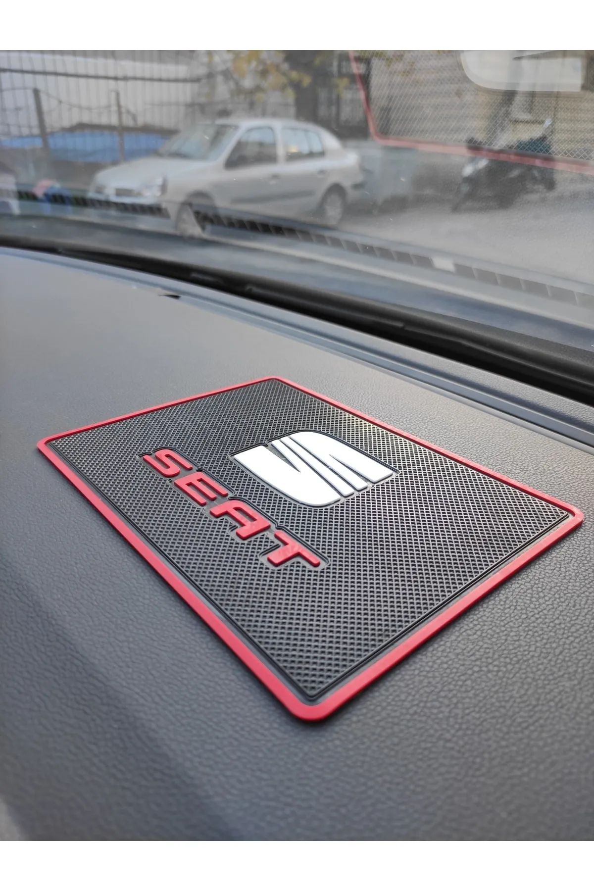 Seat Kaymaz Torpido Pedi - Seat Kaydırmaz Ped - Seat Ped