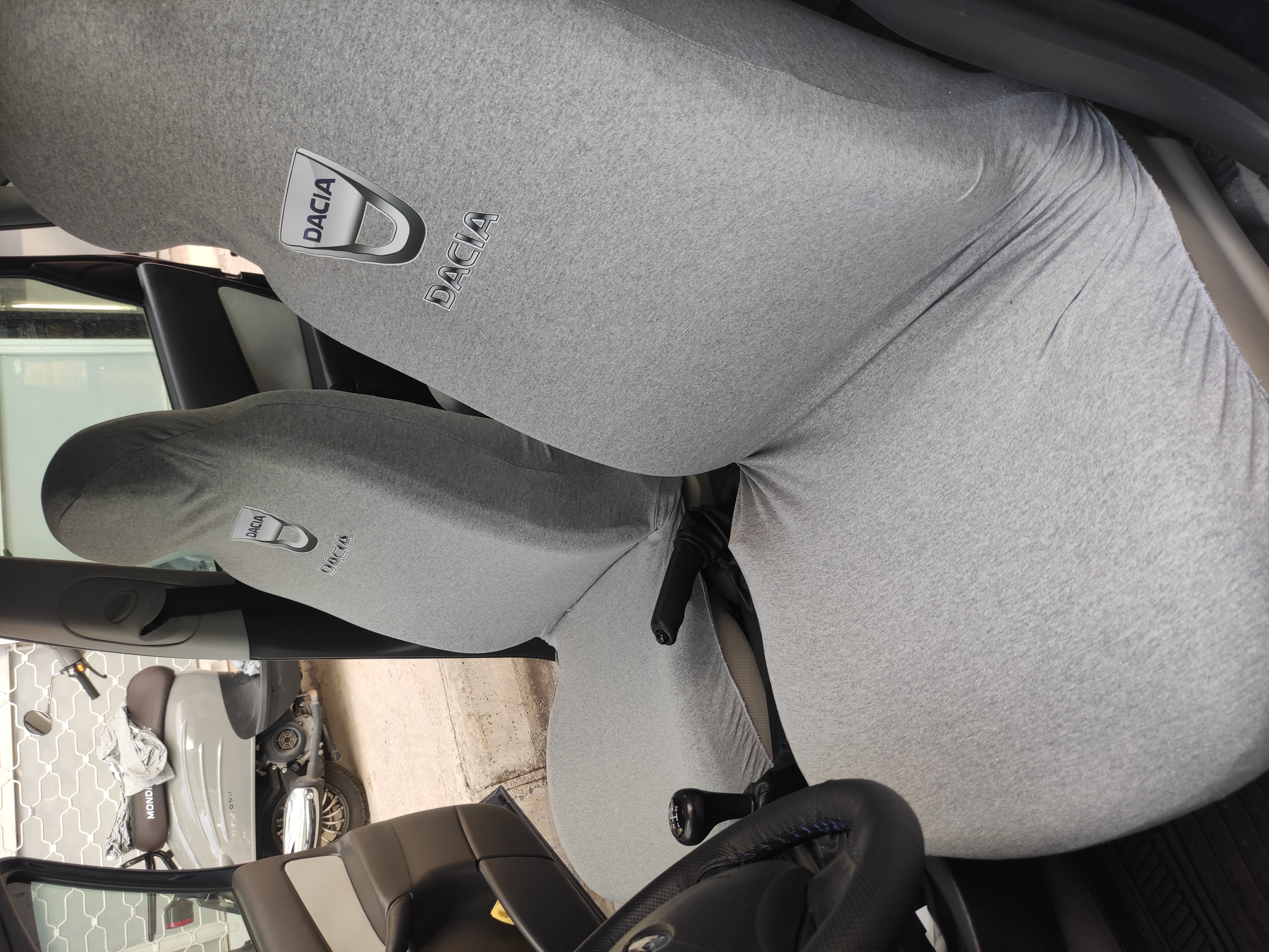 Dacia Gri Oto Atlet Servis Kılıfı 4 Parça Ser-0046