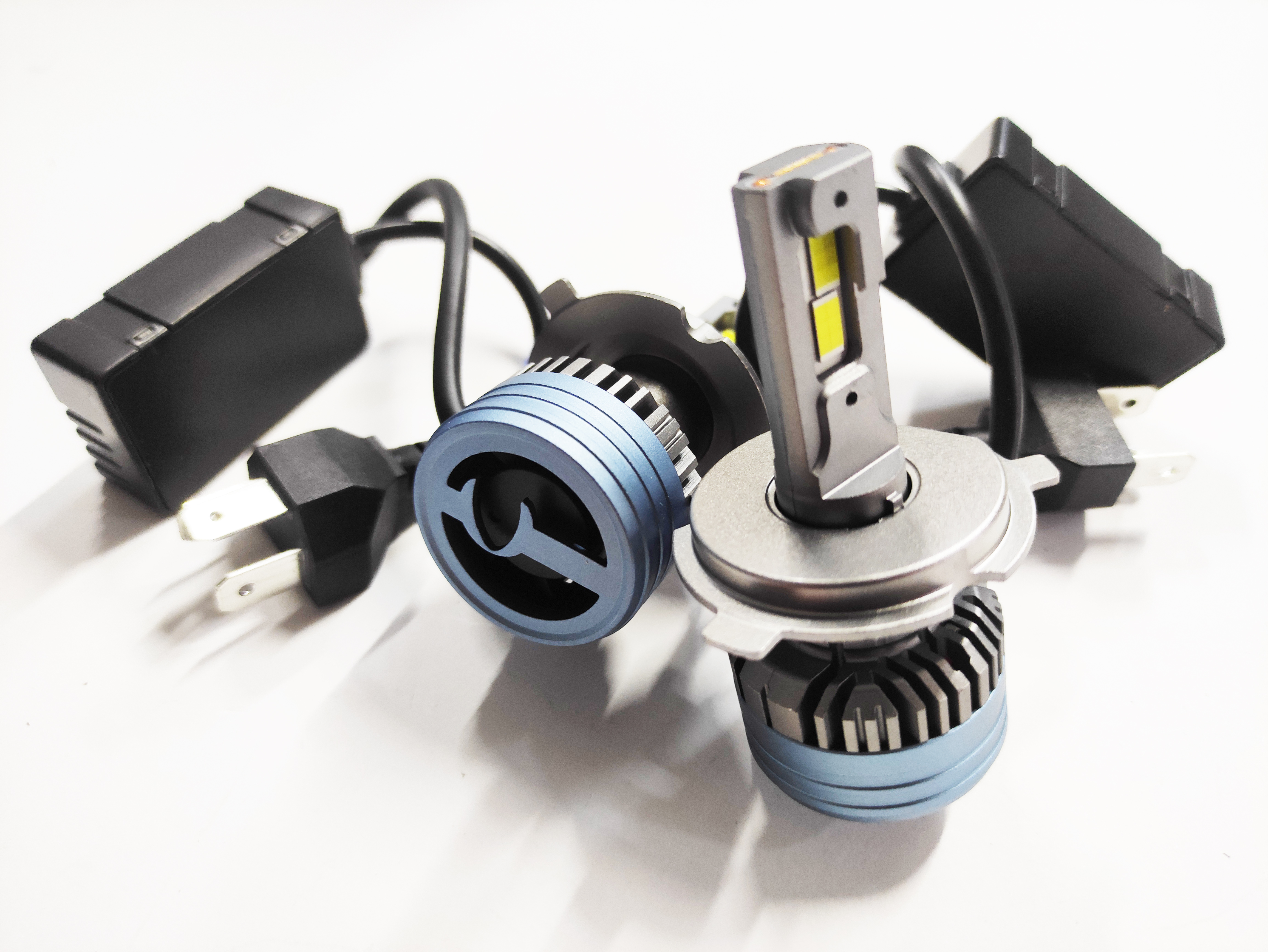 Photon Milestone H4  uyumlu Katana 12V-24V Led Xenon Beyaz 14000 Lümen