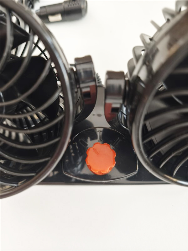 24 Volt Araç Içi Torpido Üstü Çift Fanlı Oto Vantilatör 360° Dönebilir 6400609